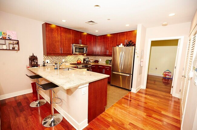 Building Photo - 201 Marin Blvd Unit 1214 Rental