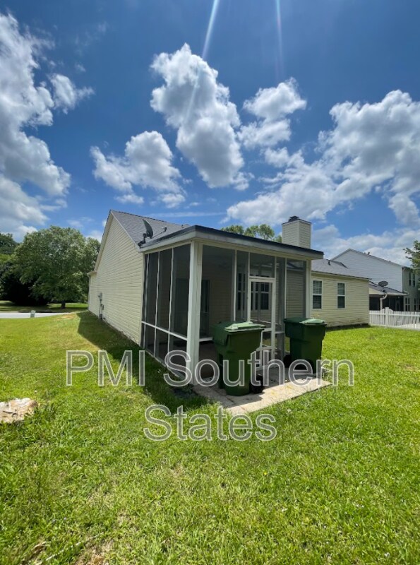 Photo - 12 Appleton Ln