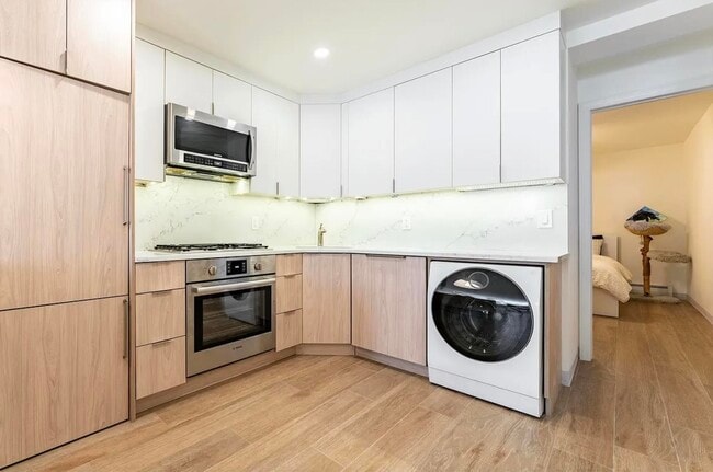 Photo - 109 Coles St