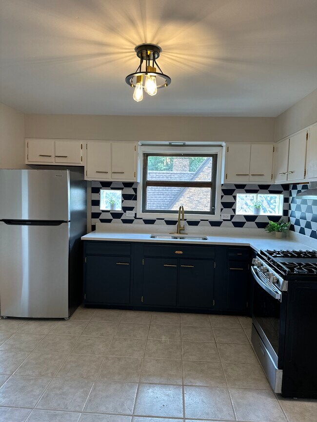 17752 Dixie Hwy Apartments Homewood, IL