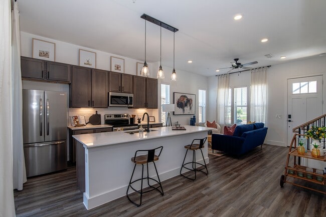 parcHAUS en Celina cocina abierta - parcHAUS at Celina Parkway