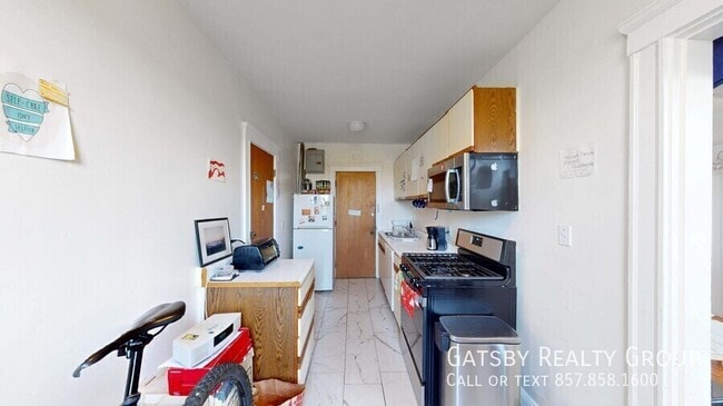 Photo - 17 Governors Ave Unit 2R
