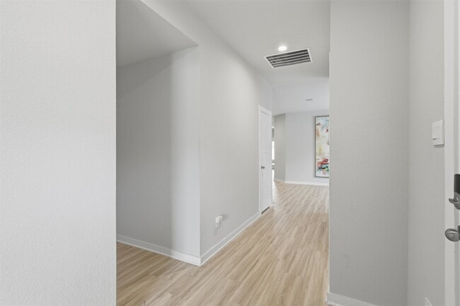 Photo - 12914 Wempe Wy