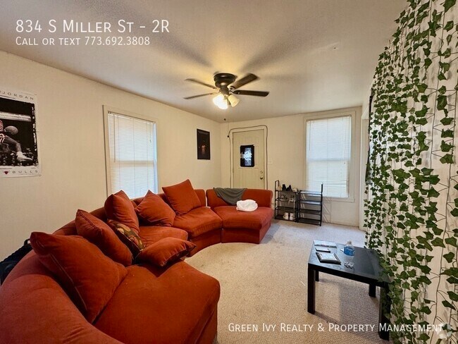 Building Photo - 834 S Miller St Unit 2R Rental