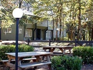 Building Photo - Forest Park Apartments