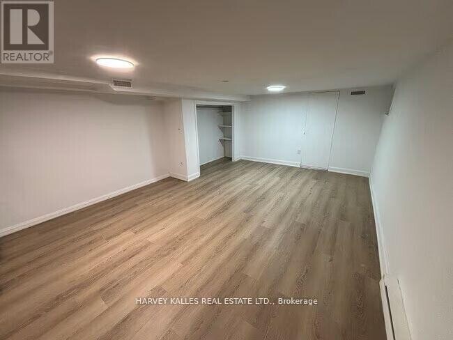Photo - 1215 Bathurst St Unit 3
