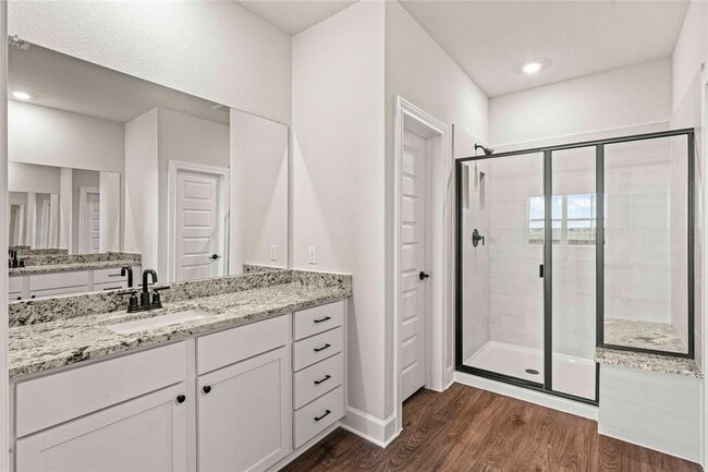 Photo - 521 W Luna Blue Ln