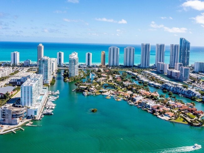 Photo - 400 Sunny Isles Blvd
