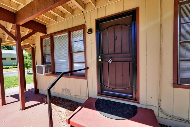 Photo - 4225 V St