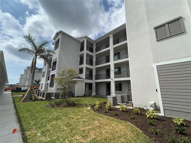 Photo - 12240 Wellen Golf St Unit 403