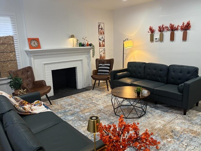 Photo - 2531 W Euclid St