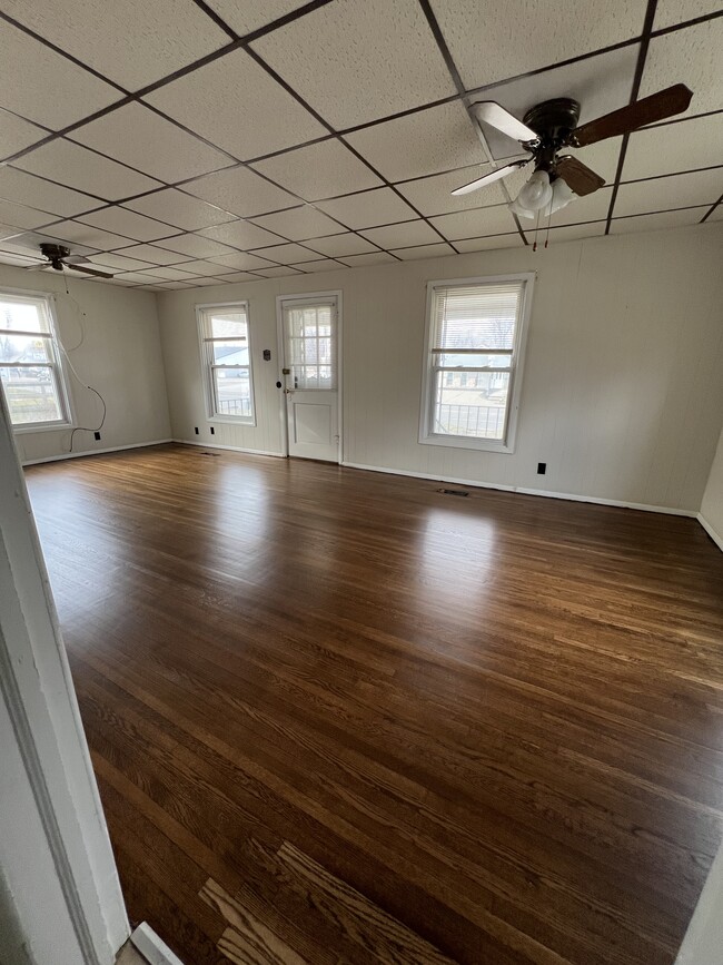 Photo - 3200 S 7th St