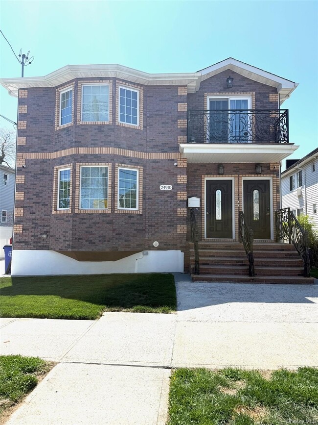 Photo - 249-10 139th Ave