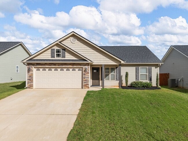 Photo - 3BR/2BA Inman Gem with Pool Access & Firep...