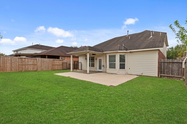 Photo - 4914 Trailing Clover Ct