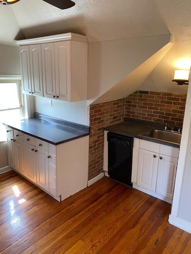 Photo - 3810 E 17th Ave. Apartments