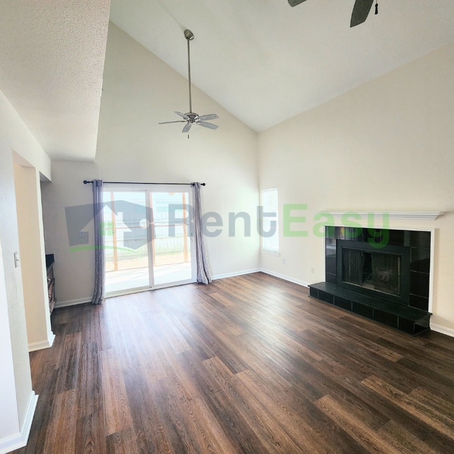 Photo - 5340 Chatham Lake Dr