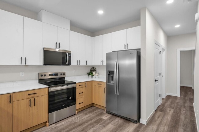 Photo - New Construction Luxury Townhome - Bright & Sunny End Unit