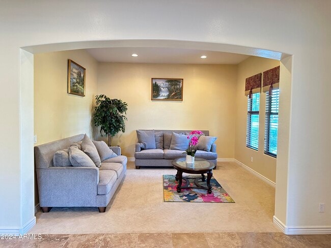 Building Photo - 4590 N 153rd Ave