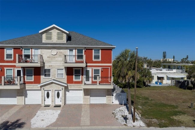 Building Photo - 114 143rd Ave