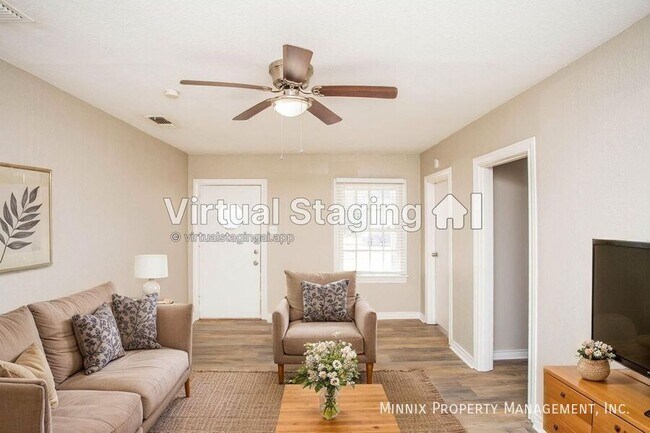 Building Photo - 2404 27th St