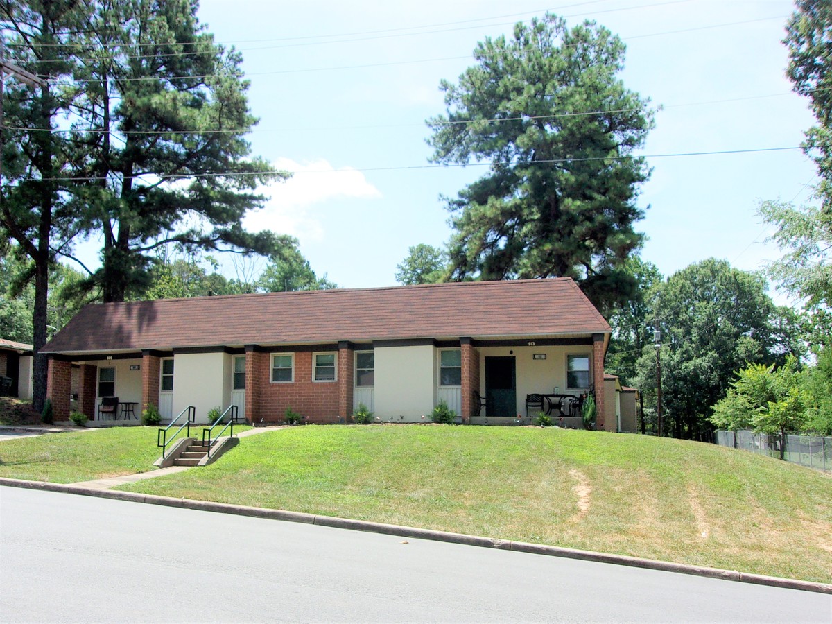 Cameron-Weldon - Cameron-Weldon Apartments