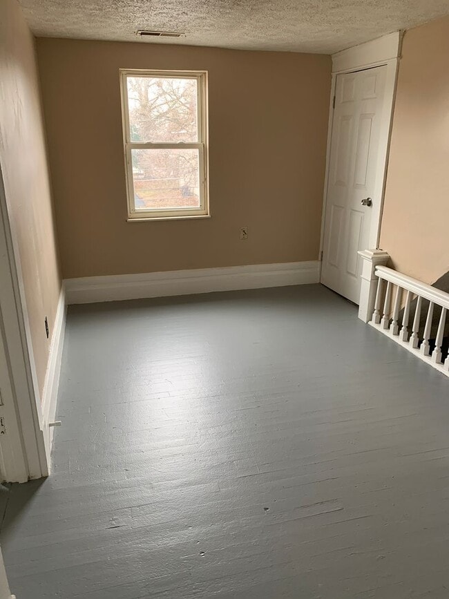 Photo - 1915 19th St Unit 1915-2