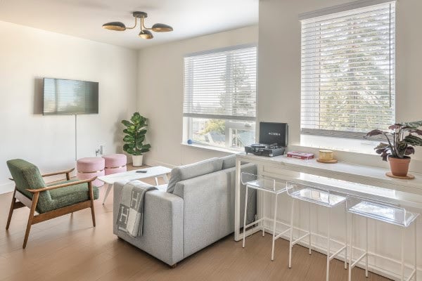 Photo - The Laureate