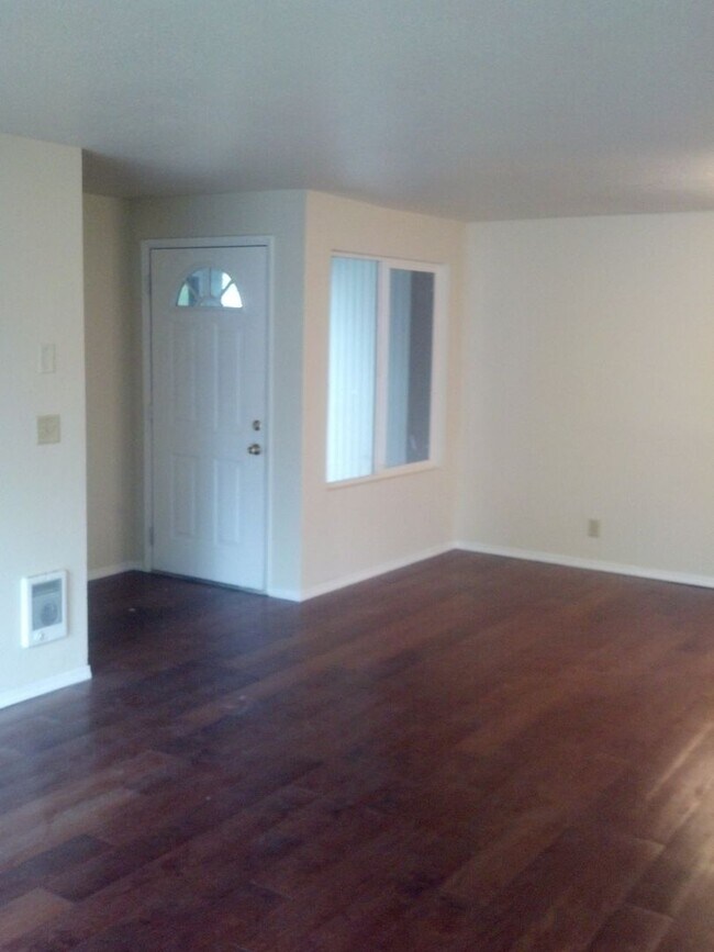 Photo - 109nst Unidad 117