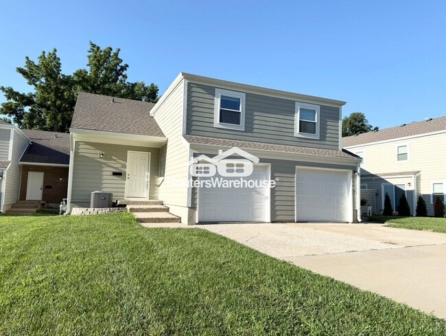 Building Photo - 7117 W 69th St Rental