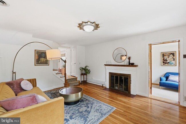 Photo - 8007 Wildwood Dr