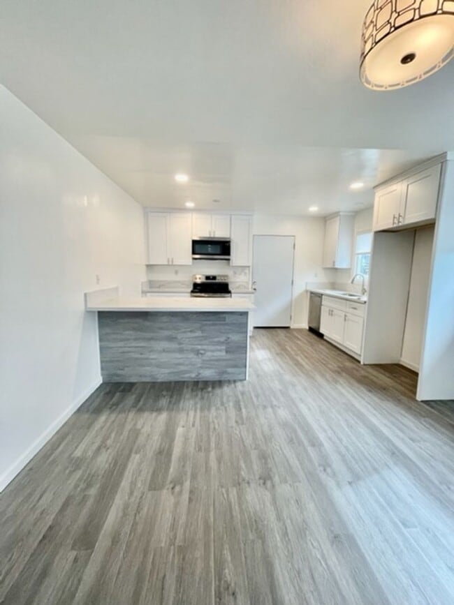 Photo - Van Dyke Triplex Unit 4137 Van Dyke Ave