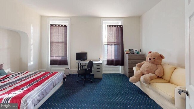 Photo - 1617 W Oxford St Unidad 2