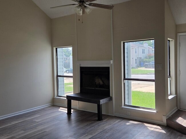 Photo - 158 Thalia Trace Drive