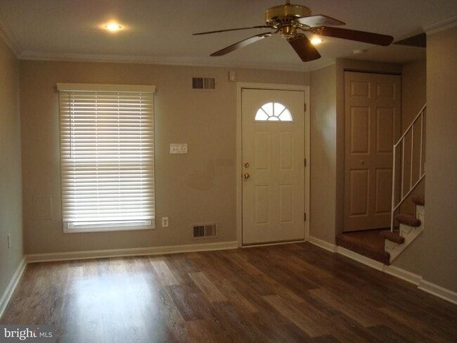Photo - 1807 Arwell Ct
