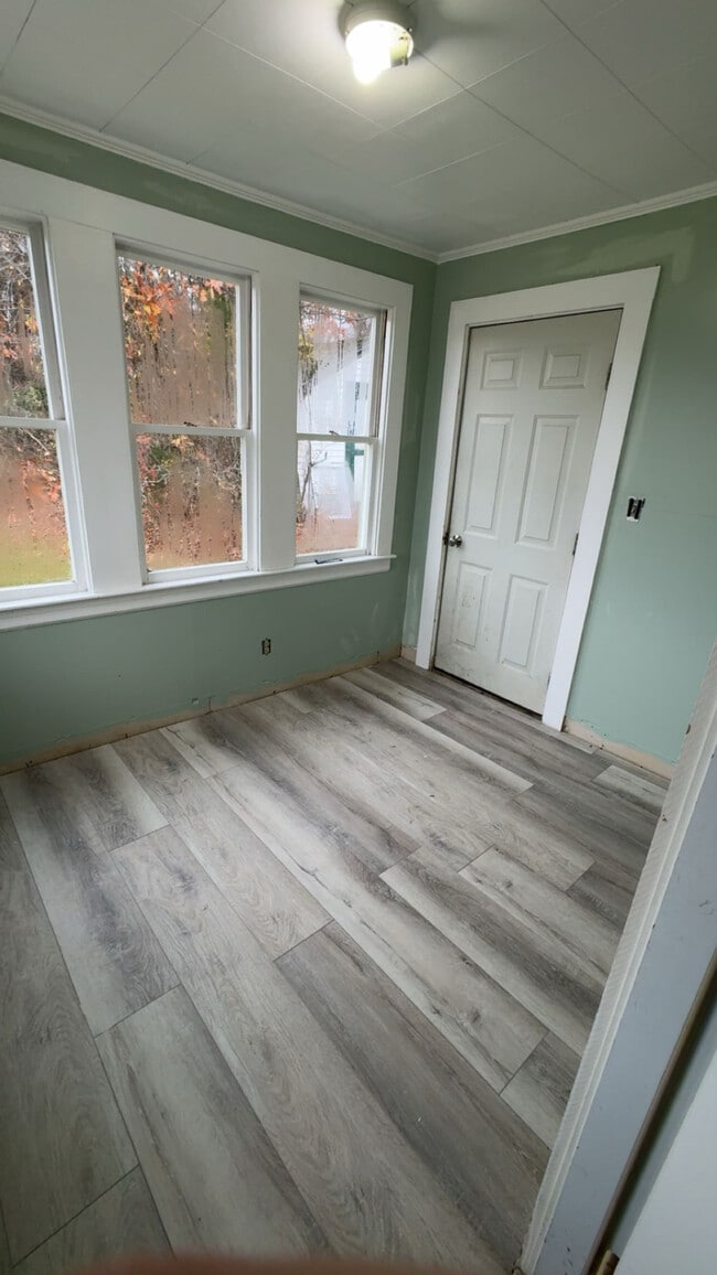 Photo - 34 Pride Rd Unidad Room for rent