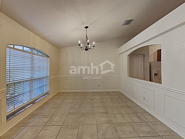 Photo - 732 Berry Bramble Dr