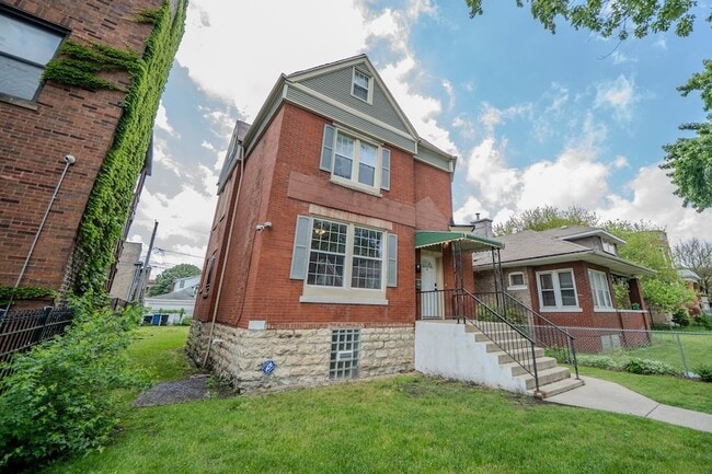 Photo - 7552 S Union Ave Unit 1