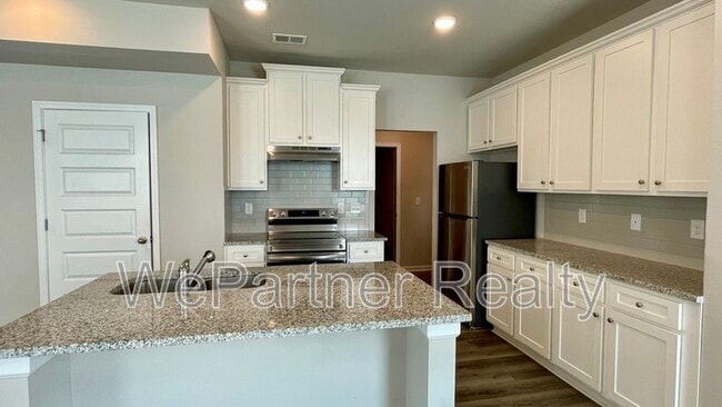 Photo - 219 Harrison St