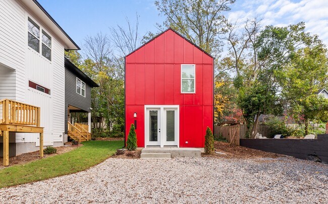 Building Photo - 2209 Garden Pl Unit 2213