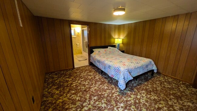 Photo - 1108 Charles St