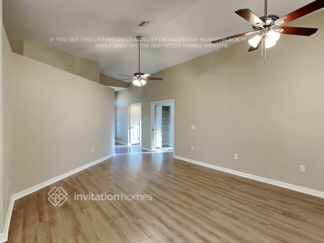 Photo - 10603 Magrath Ln