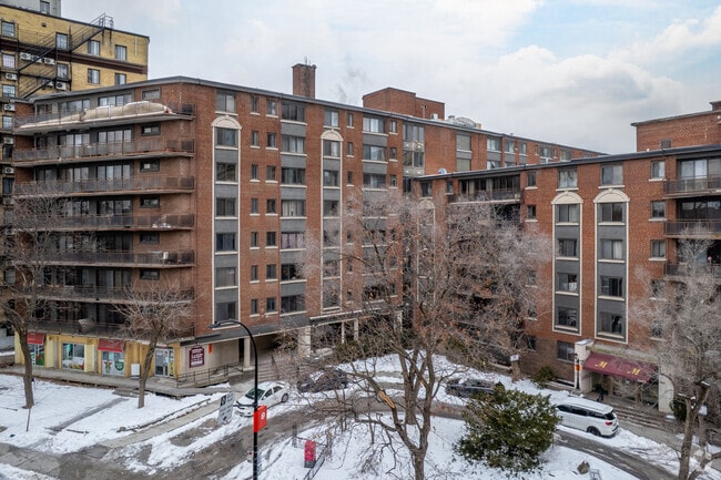 Photo - LE MONTAIGNE