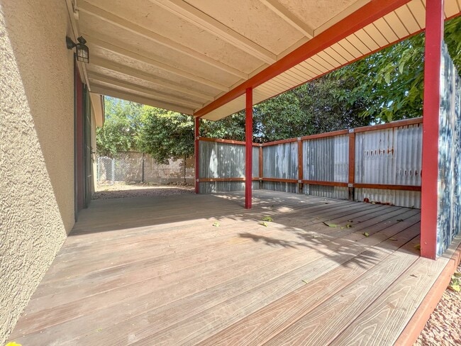 Photo - HOUSE - CLARKDALE