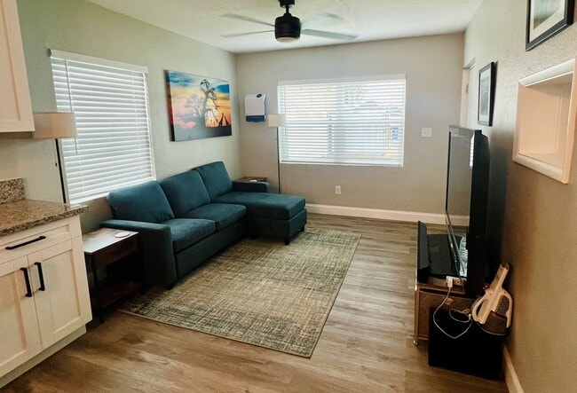 Photo - 401 S Mars Ave