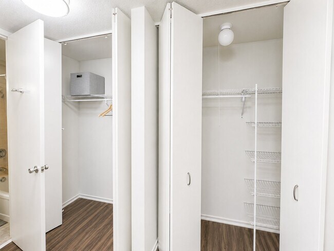 1122 N Dearborn St Unit 708