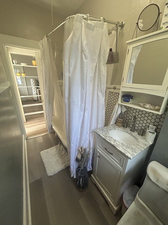 Photo - 508 12th Ave N