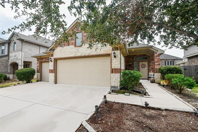 Photo - 16923 Iver Ironwood Trl Casa