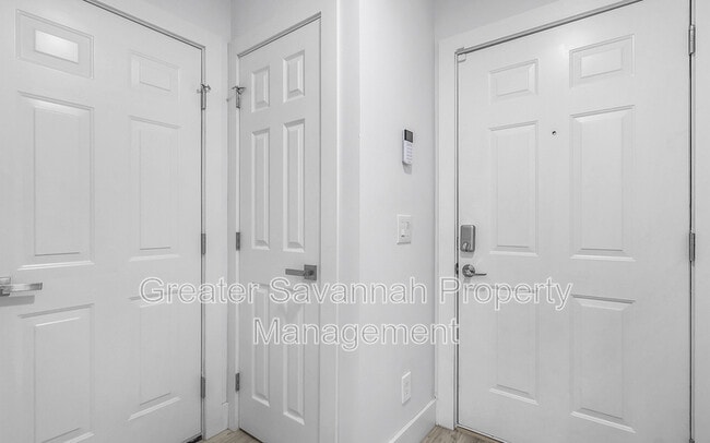 Photo - 11903 Apache Ave