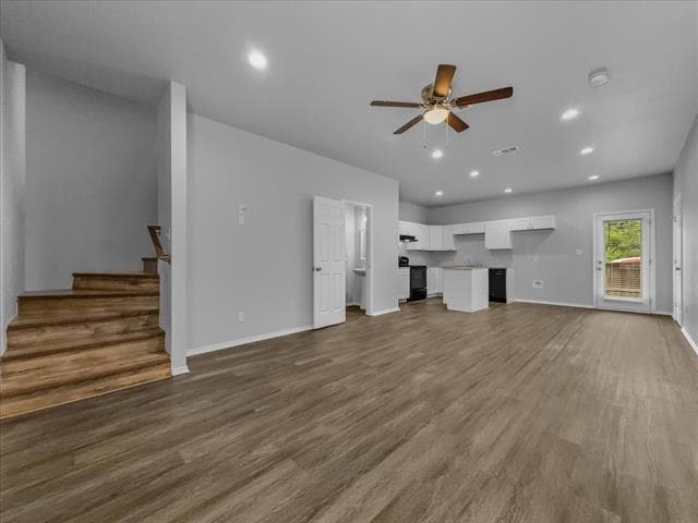 Photo - 2 Bowling Ln